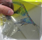 引っ張ったビニール袋と偏光フィルム